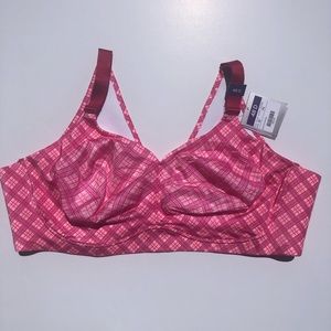 Catherine’s NWT $50. No wire back smoother spandex